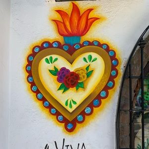 Meet your Posher, Favi